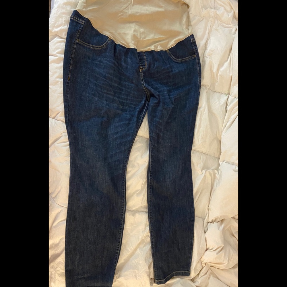 price drop!🔥Old navy maternity jeggings (size 18)
